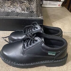 Eastland Plainview NEW Women’s Black size 8 Wide Leather Tie Shoes $122